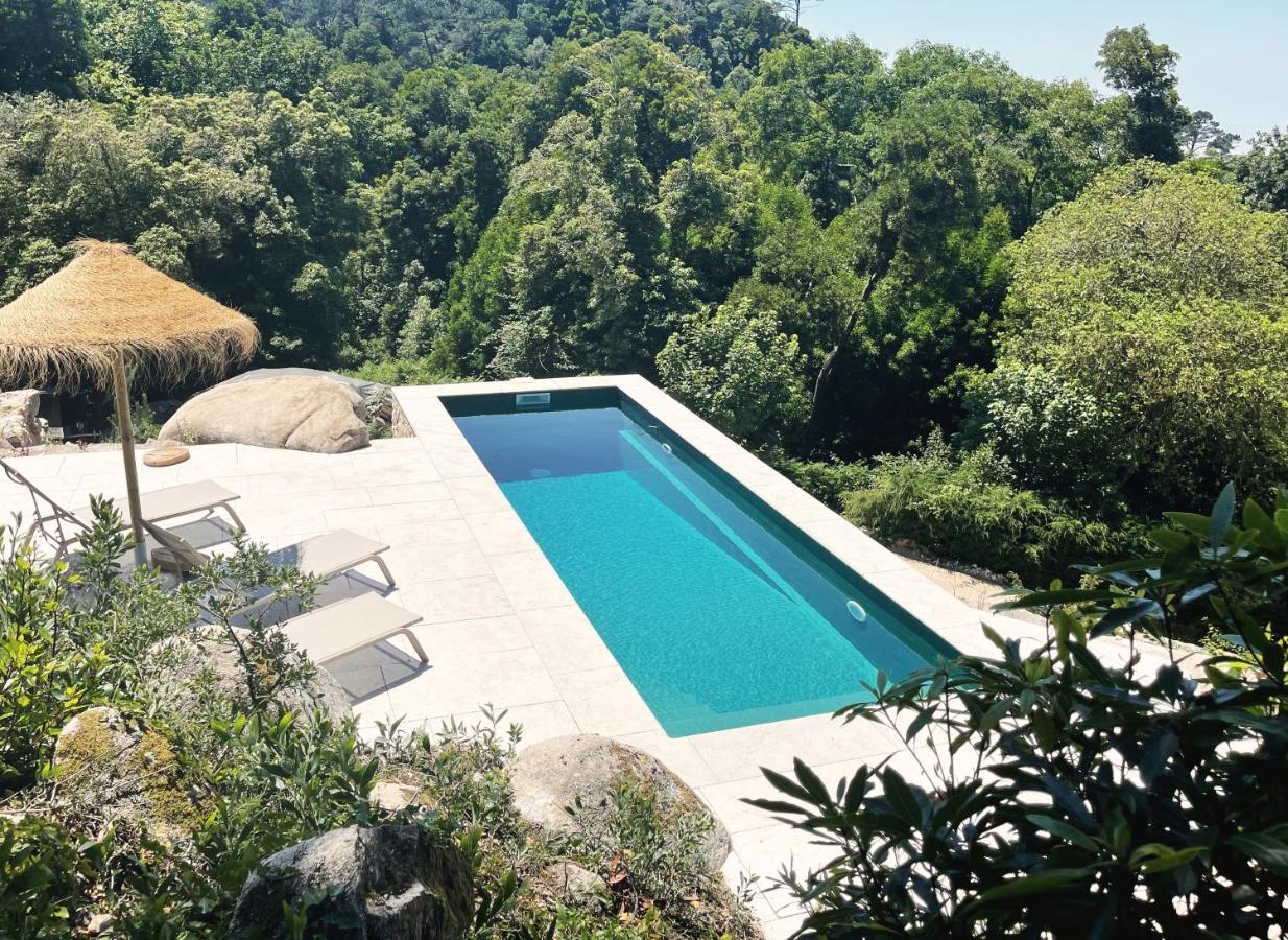 Eighteen21 Houses - Secluded Charm Cottage In Quinta Velha Sintra Eksteriør bilde